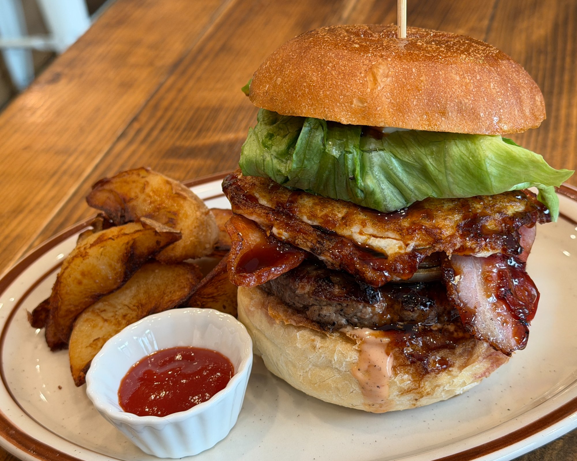 テリヤキベーコンエッグバーガー